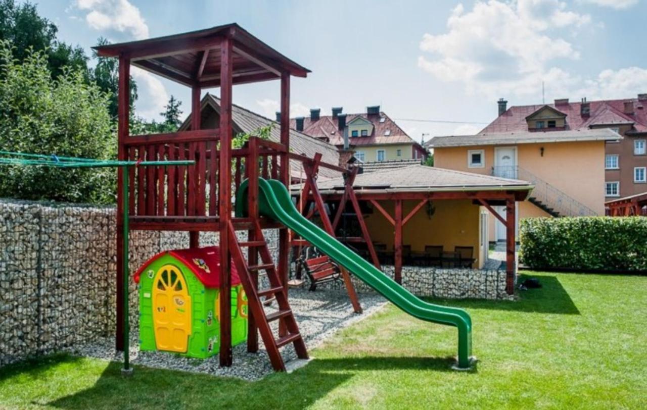 Apartmany Restart - Arestart Sk Liptovský Mikuláš Buitenkant foto